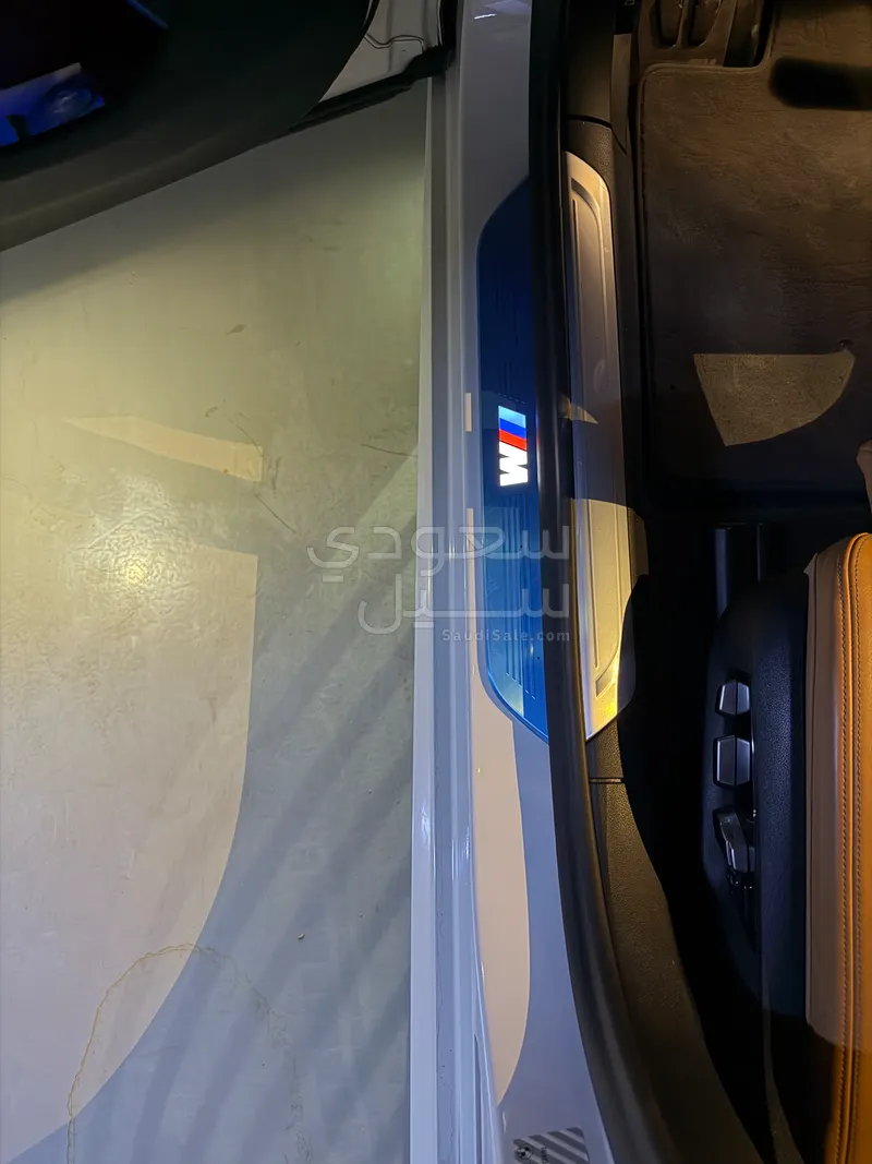 2021 بي ام دبليو الفئة السابعة 740 إل أي