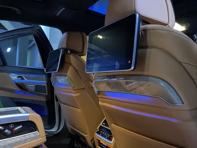 2021 بي ام دبليو الفئة السابعة 740 إل أي