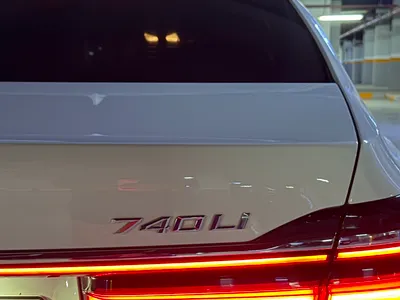 2021 بي ام دبليو الفئة السابعة 740 إل أي