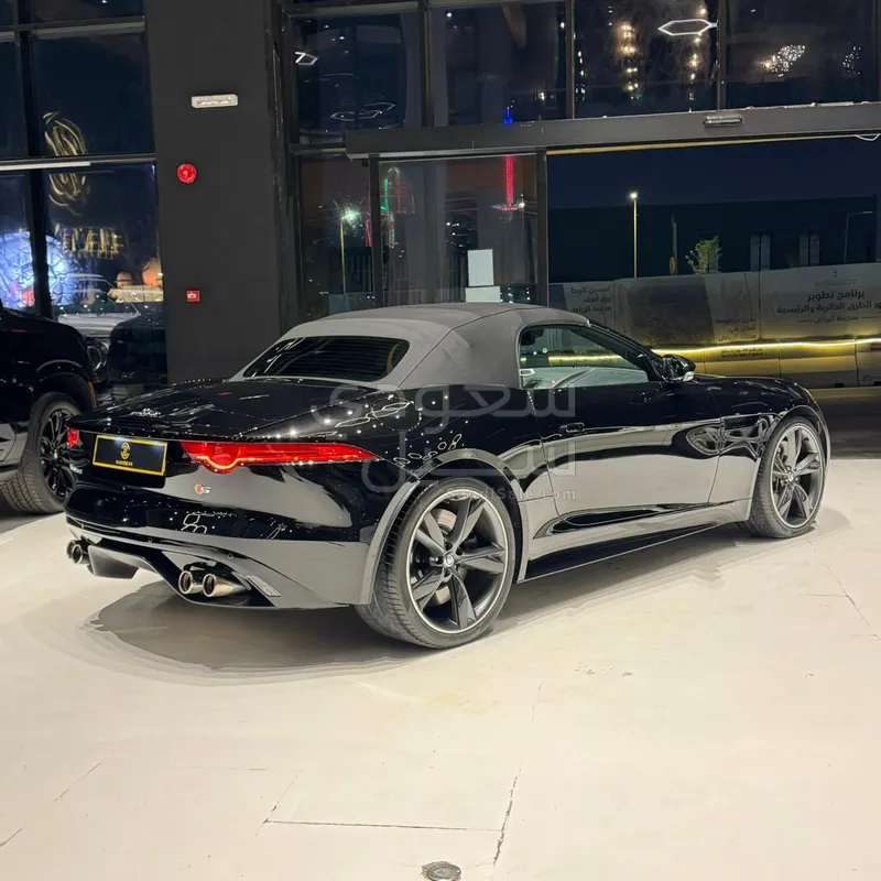 2014 جاكوار اف-تايب اس