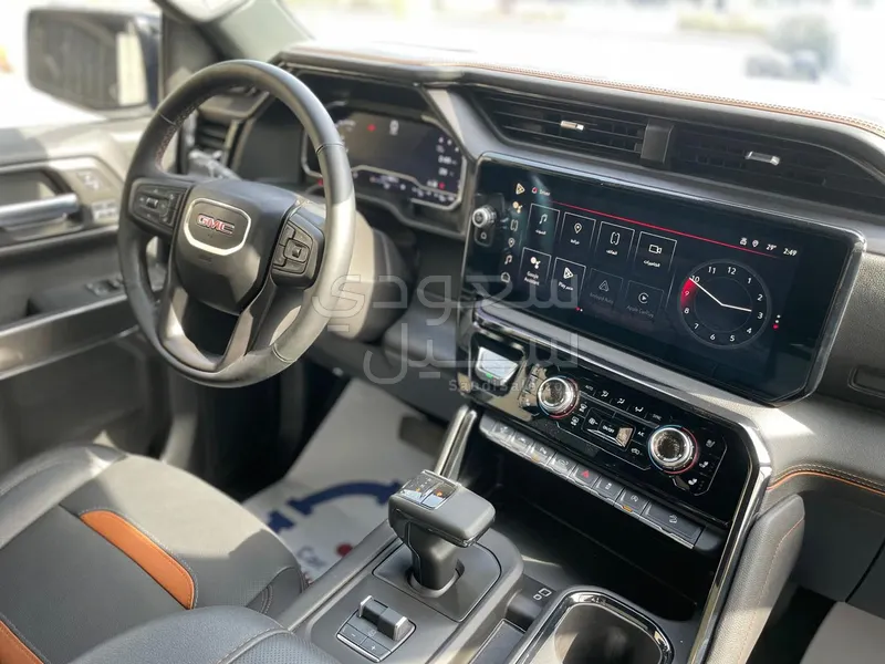 2025 جي ام سي سييرا اي تي 4