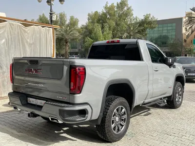 2025 جي ام سي سييرا اي تي 4