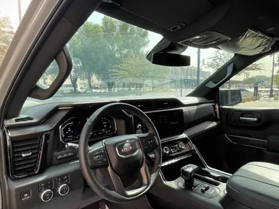 2025 جي ام سي سييرا اي تي 4