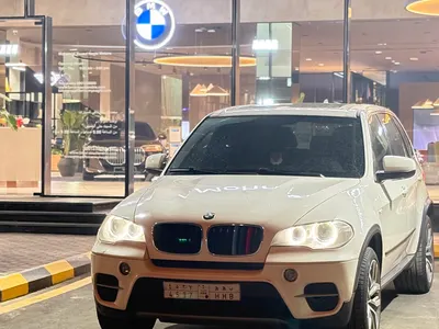 2013 بي ام دبليو الفئة اكس 5