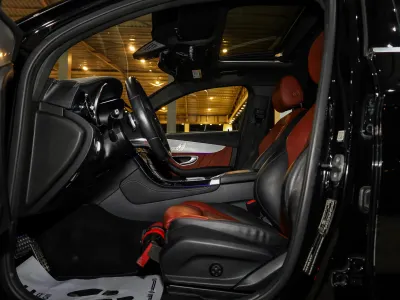 2021 مرسيدس - بنز جي إل سي 200