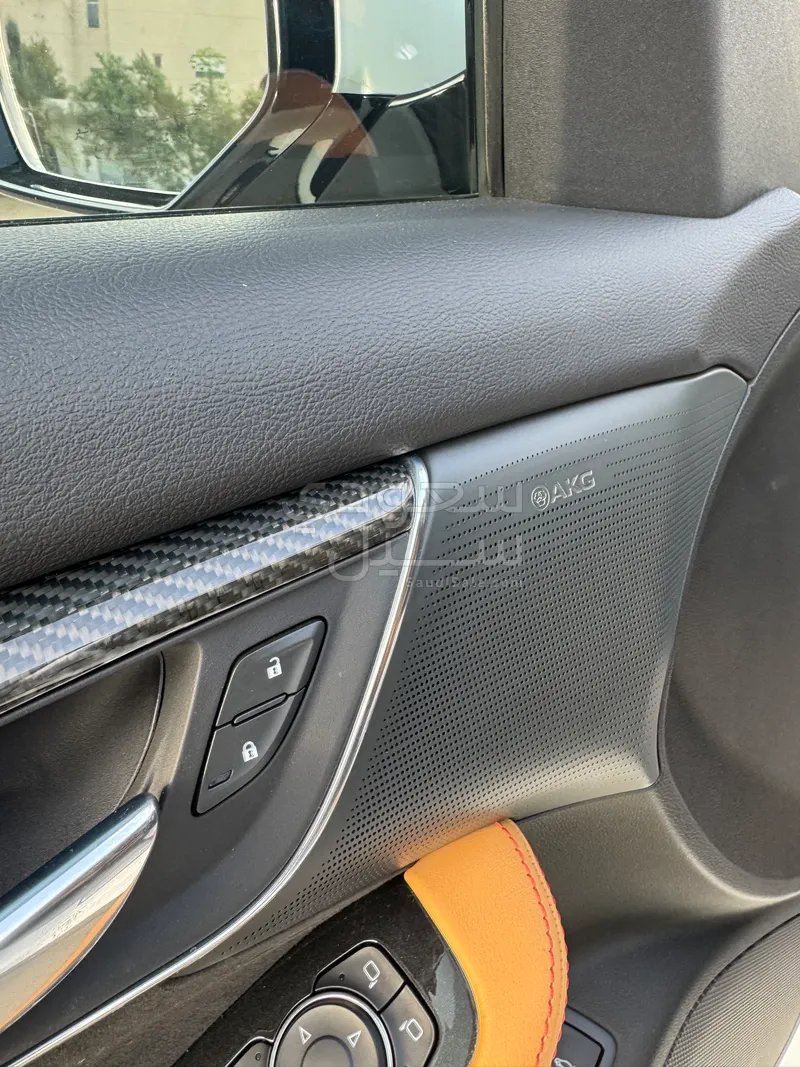 2022 كاديلاك سي تي 5 في بلاك وينج