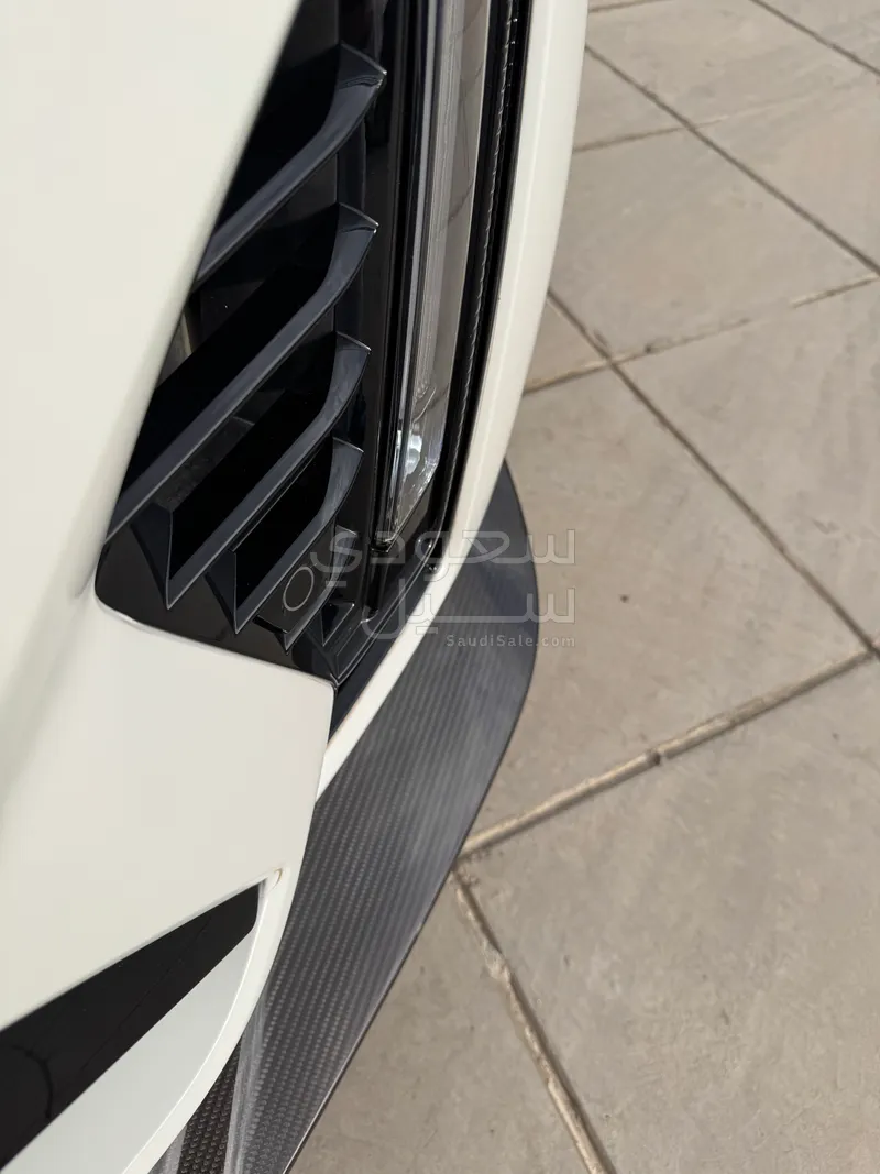 2022 كاديلاك سي تي 5 في بلاك وينج