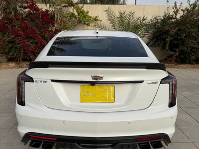2022 كاديلاك سي تي 5 في بلاك وينج