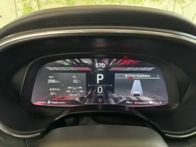 2022 كاديلاك سي تي 5 في بلاك وينج