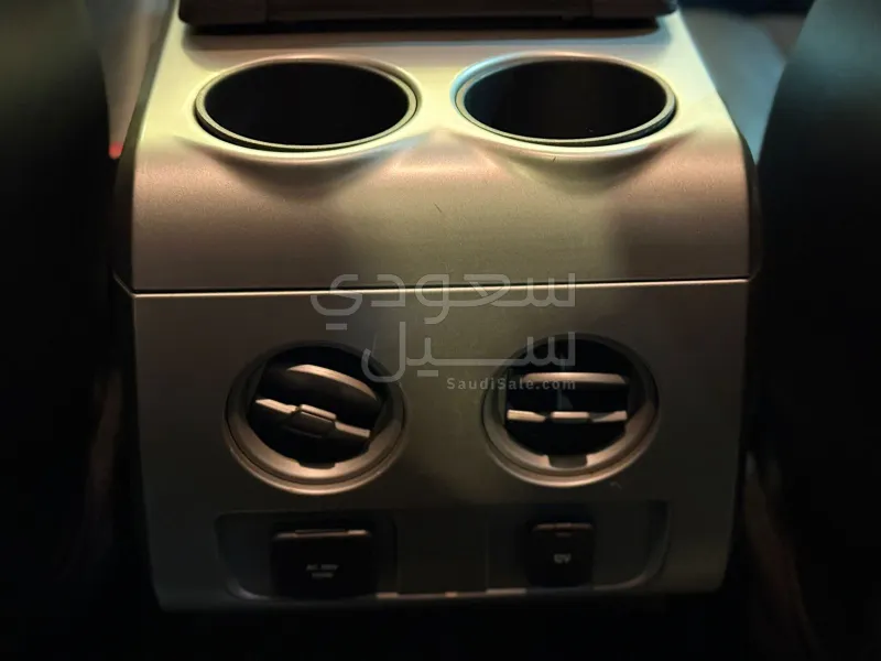 2014 فورد اف 150 اس في تي رابتر