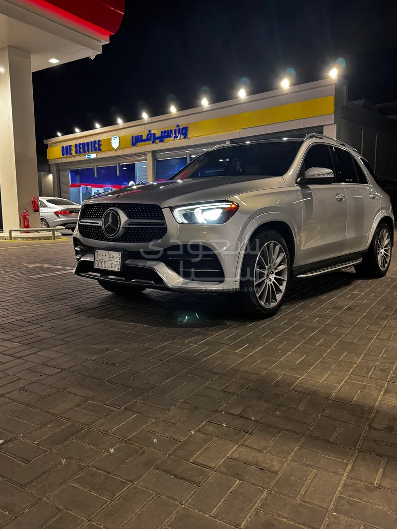 2021 مرسيدس - بنز جي إل إي 350