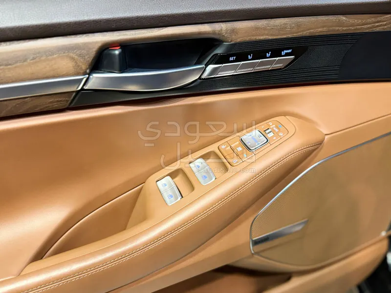 2021 جينيسيس جي 90