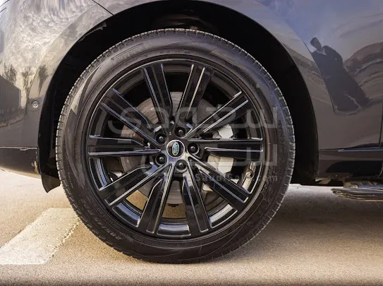 2022 لاند روفر رينج روفر اتش اس اي