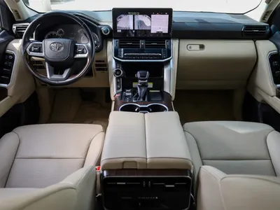 2024 تويوتا لاند كروزر جي اكس ار4