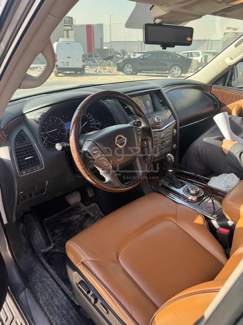 2019 نيسان باترول بلاتينيوم