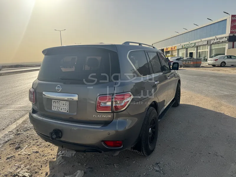 2019 نيسان باترول بلاتينيوم