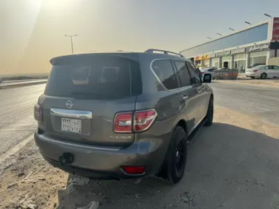 2019 نيسان باترول بلاتينيوم