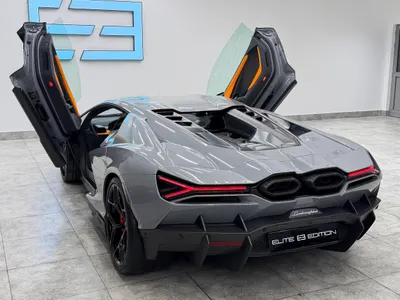 2024 لمبرجيني ريفويلتو