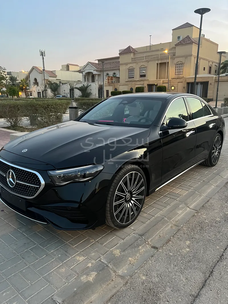 2026 مرسيدس - بنز إي 200