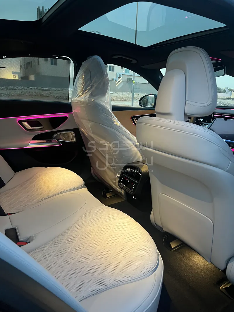 2026 مرسيدس - بنز إي 200