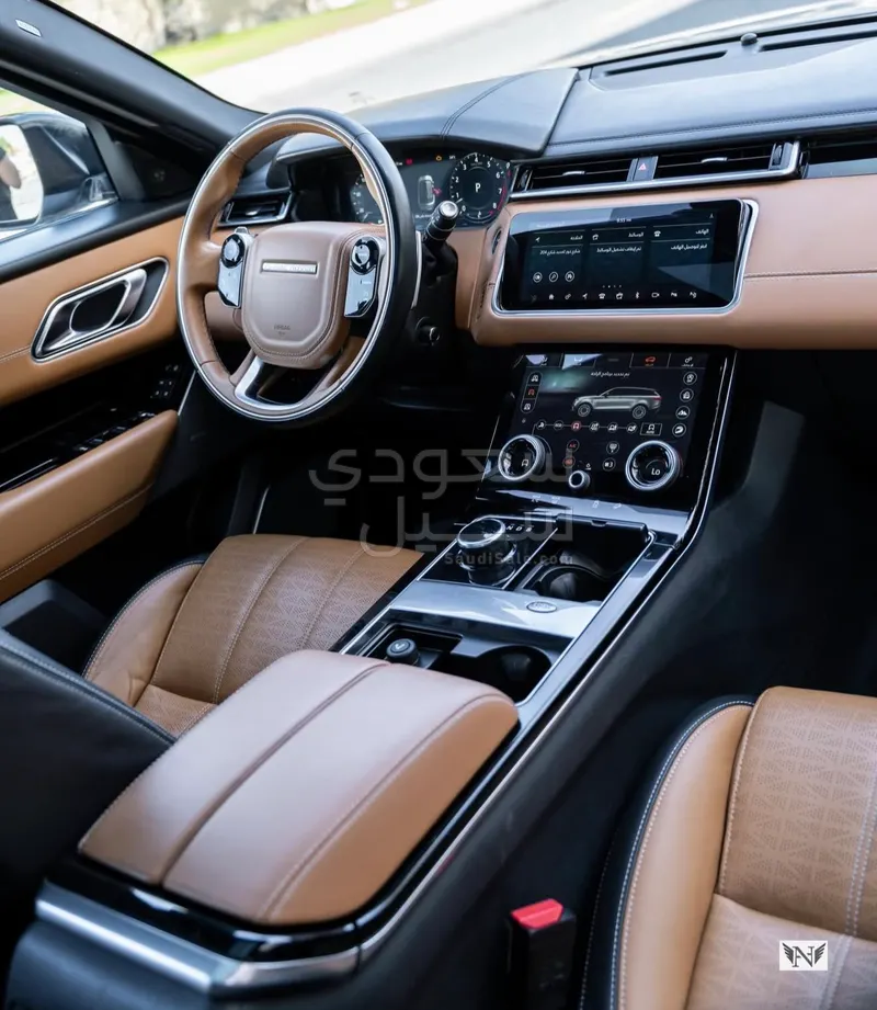 2019 لاند روفر رينج روفر فيلار أر - دايناميك