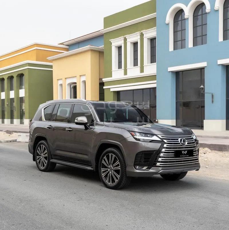 2026 لكزس إل إكس 600