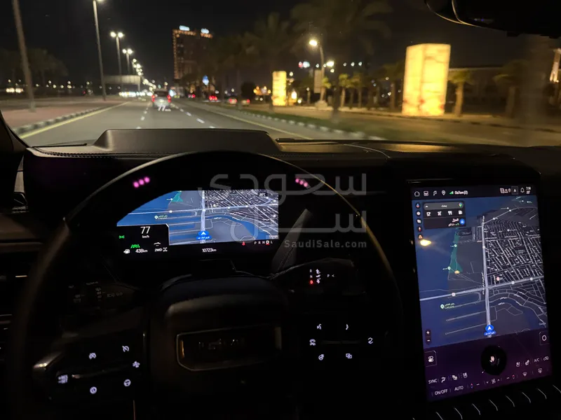 2025 جي ام سي يوكون اي تي 4