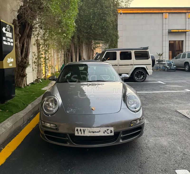 2005 بورش 911 كاريرا اس