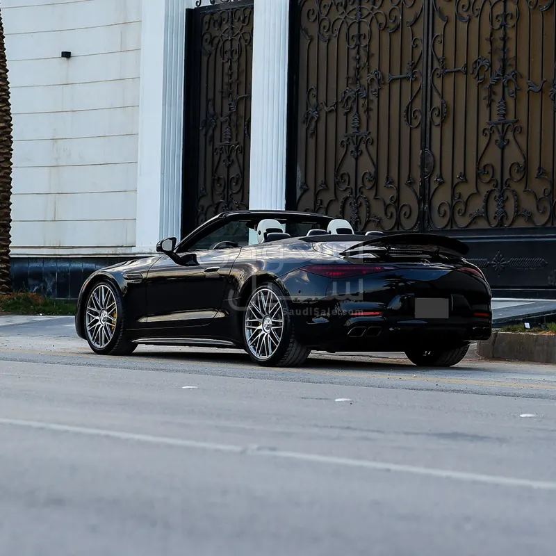 2022 مرسيدس - بنز إس إل 63 أي إم جي