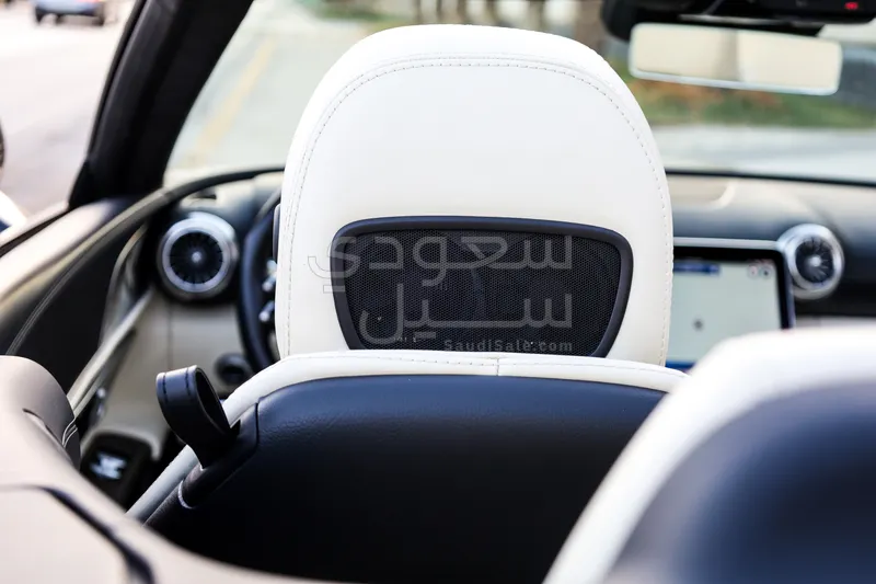 2022 مرسيدس - بنز إس إل 63 أي إم جي