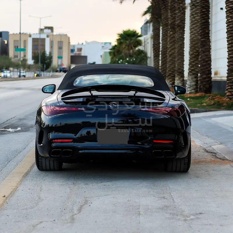 2022 مرسيدس - بنز إس إل 63 أي إم جي