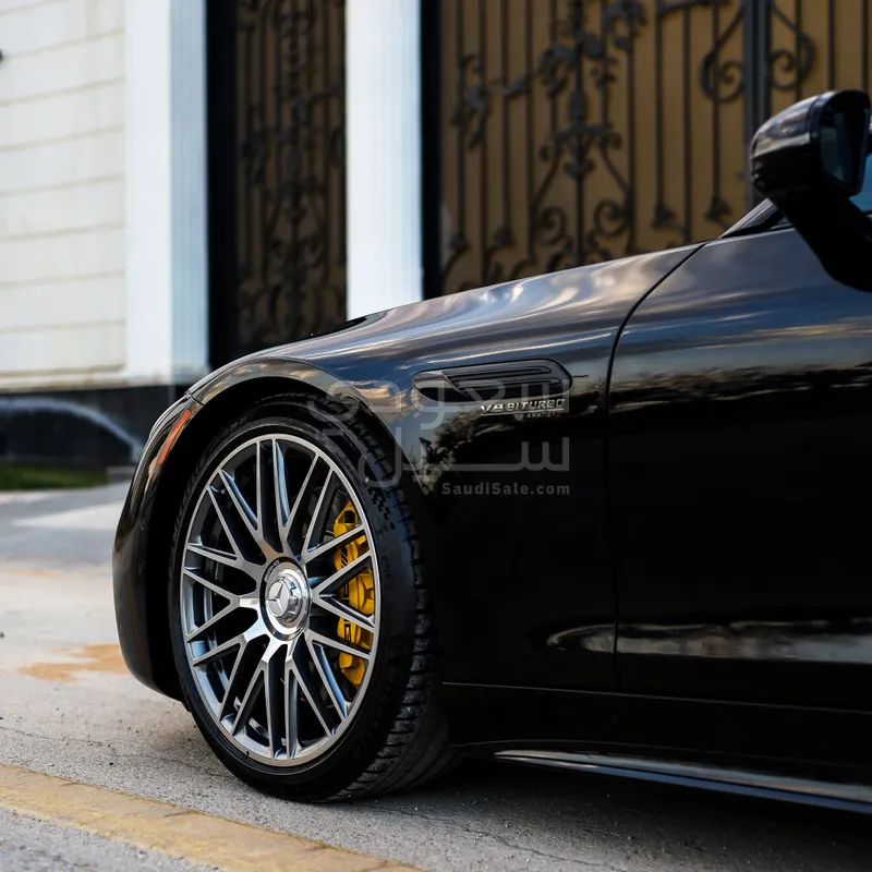 2022 مرسيدس - بنز إس إل 63 أي إم جي