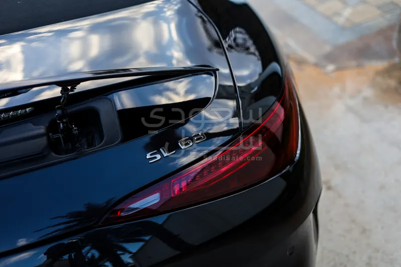 2022 مرسيدس - بنز إس إل 63 أي إم جي