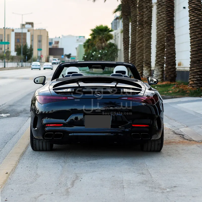 2022 مرسيدس - بنز إس إل 63 أي إم جي