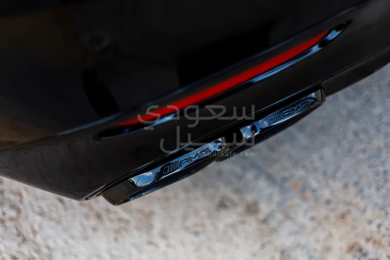 2022 مرسيدس - بنز إس إل 63 أي إم جي