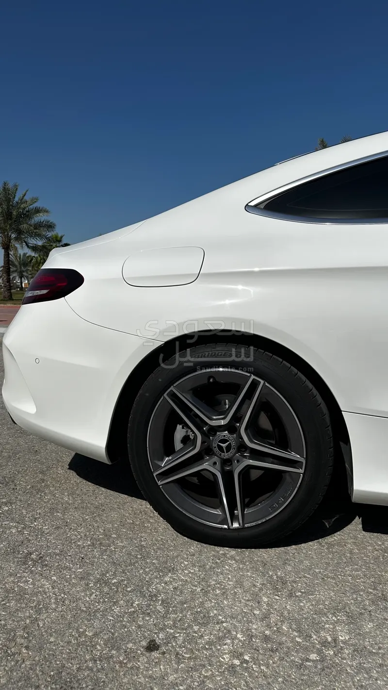 2021 مرسيدس - بنز سي 200 أي إم جي
