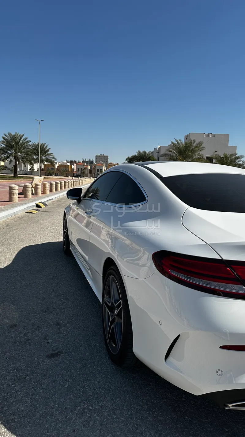 2021 مرسيدس - بنز سي 200 أي إم جي