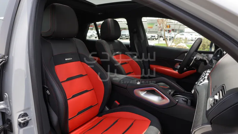 2026 مرسيدس - بنز جي إل إي 53 أي إم جي