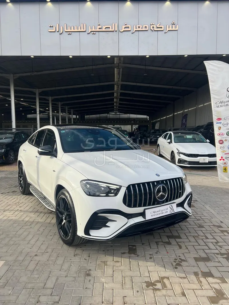 2024 مرسيدس - بنز جي إل إي 53 أي إم جي