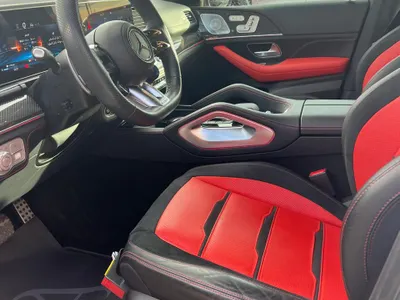 2024 مرسيدس - بنز جي إل إي 53 أي إم جي