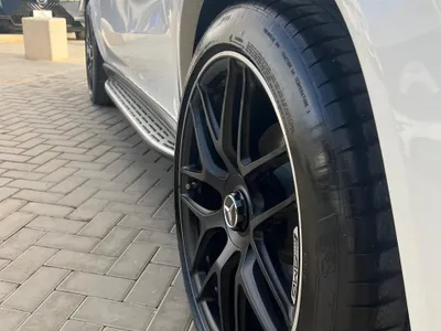 2024 مرسيدس - بنز جي إل إي 53 أي إم جي