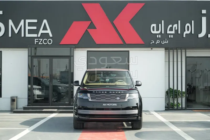 2026 لاند روفر رينج روفر فوج اس في