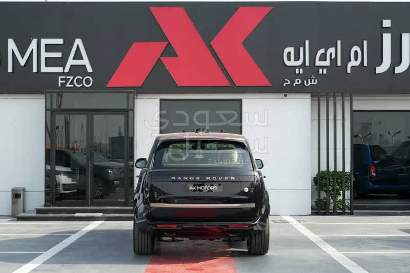 2026 لاند روفر رينج روفر فوج اس في