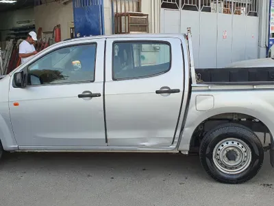 2013 ايسوزو دي ماكس غمارتين