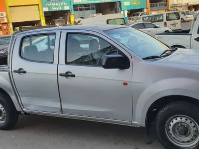 2013 ايسوزو دي ماكس غمارتين