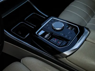 2023 بي ام دبليو الفئة السابعة 735أي