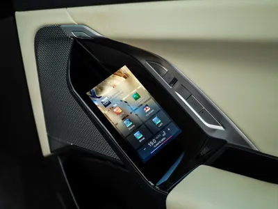 2023 بي ام دبليو الفئة السابعة 735أي