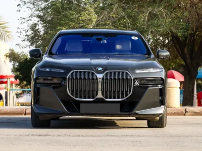 2023 بي ام دبليو الفئة السابعة 735أي