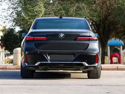 2023 بي ام دبليو الفئة السابعة 735أي