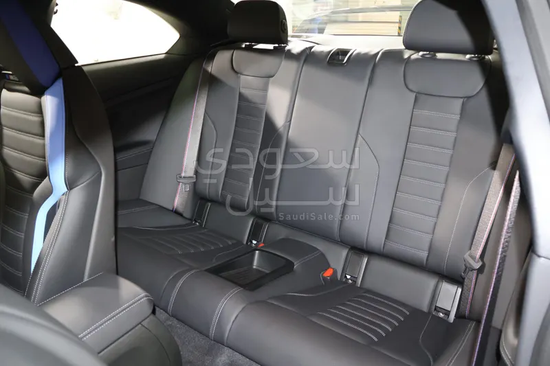 2025 BMW M Series M2